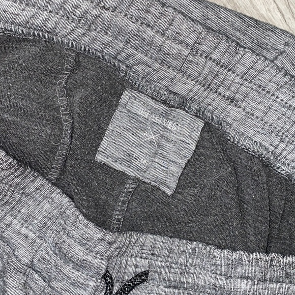 Buckle shorts xl - Picture 4 of 4